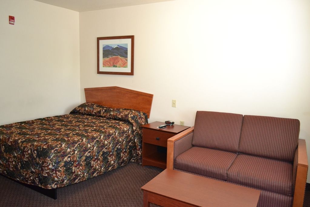 Woodspring Suites Memphis Northeast Room photo